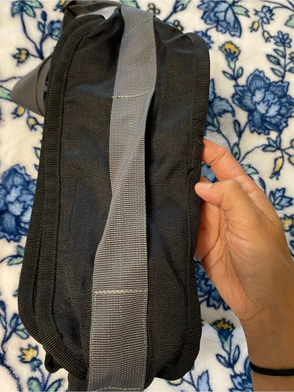Vintage Y2K Nike ACG Crossbody Tech Messenger Side Bag Athletic Laptop 13x9”